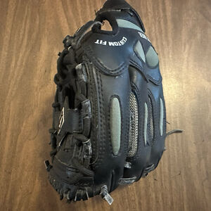 FRANKLIN Youth Baseball Glove Ready To Play Series 10.5” Model 4626 - RHT